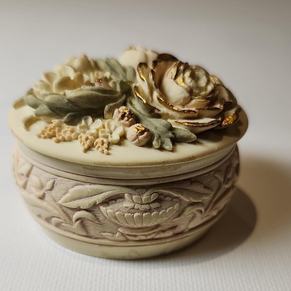 Handcast Designs Floral Decorative Trinket Box Made In Uk